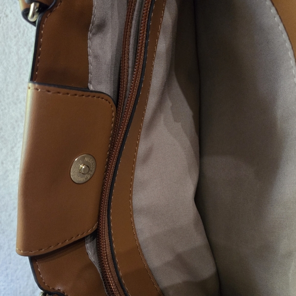 COPY - Nanette Lepore Black Patterned Shoulder Bag - Picture 5 of 6